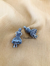 Load image into Gallery viewer, Dancing lady oxidised earrings daily wear stud earrings
