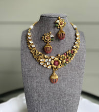 Load image into Gallery viewer, Dainty Silver Foiled Kundan Multicolor Real Kemp Stone Cz Stone Flower  necklace set
