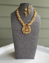 Load image into Gallery viewer, Lakshmi ji Temple Simple Pearl Golden Ruby Necklace set
