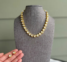 Load image into Gallery viewer, Single line Round Back side Meenakari Kundan Necklace set Radhika
