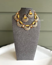 Load image into Gallery viewer, Premium quality Meenakari kundan Semi circle indian necklace set
