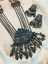 Load image into Gallery viewer, Ganesha Long leaf German silver Afghani Ghungroo Necklace set
