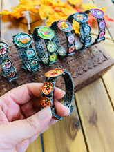 Load image into Gallery viewer, Openable Handpainted German silver kadas
