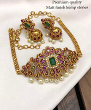 Load image into Gallery viewer, PRE ORDER Multicolor Kemp Stone premium Quality Flower design Choker necklace set for women
