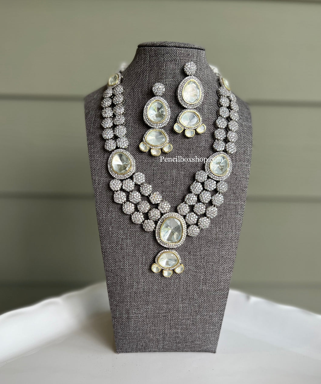 Uncut Kundan Cz Silver Foiled Necklace set