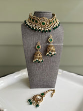 Load image into Gallery viewer, Green Polki Kundan Golden Pearl Hanging Choker Necklace set with Maangtikka
