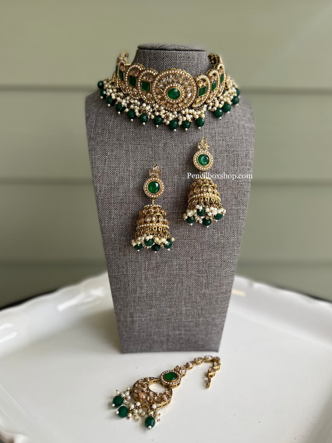 Green Polki Kundan Golden Pearl Hanging Choker Necklace set with Maangtikka