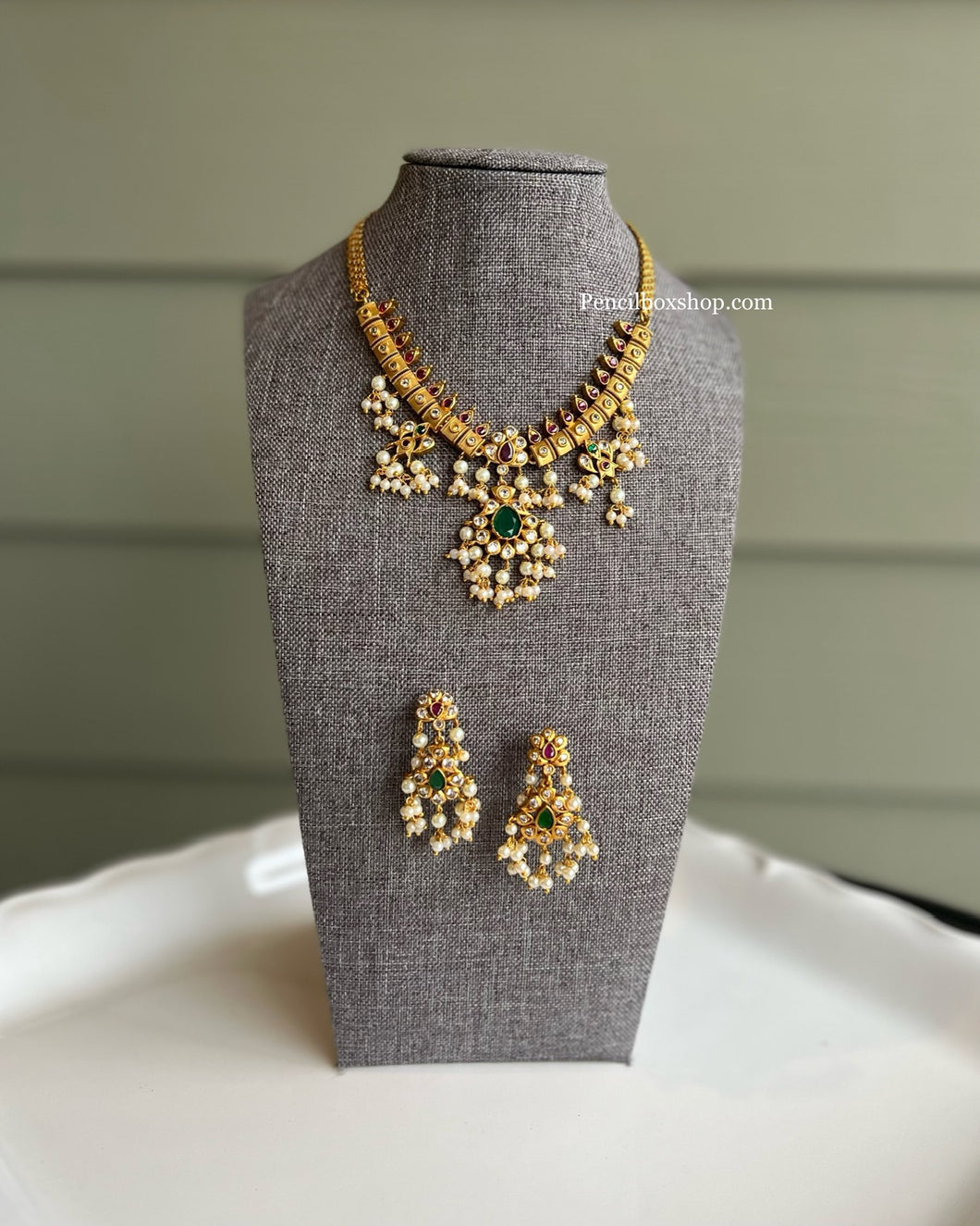 Multicolor guttapusalu Kemp stone Cz Copper based necklace set