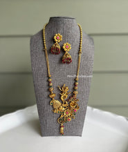 Load image into Gallery viewer, Premium quality Dancing Ganesha Pendant With elephant and unique pattern Necklace set
