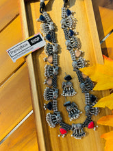 Load image into Gallery viewer, Elephant German silver Pearl Stone Long necklace set
