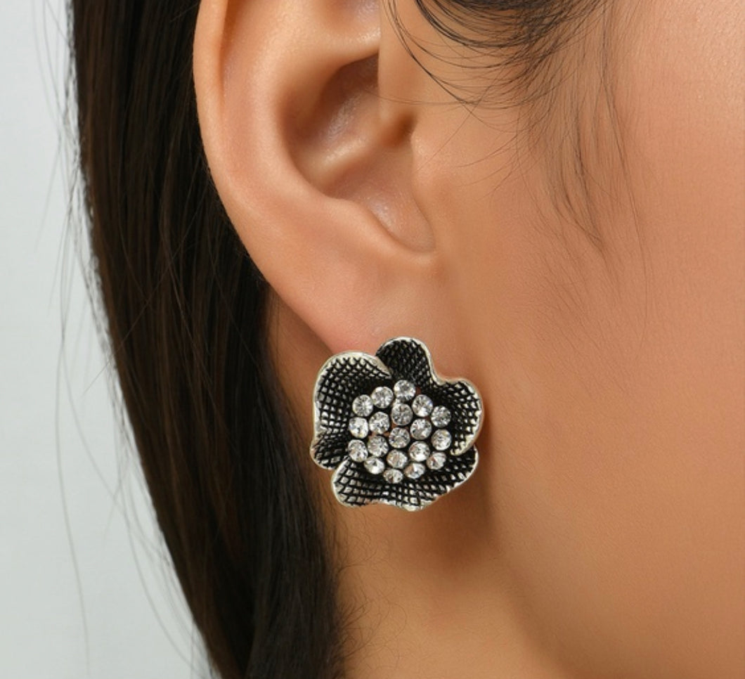 Black Silver Rhinestone Small Stud earrings IDW