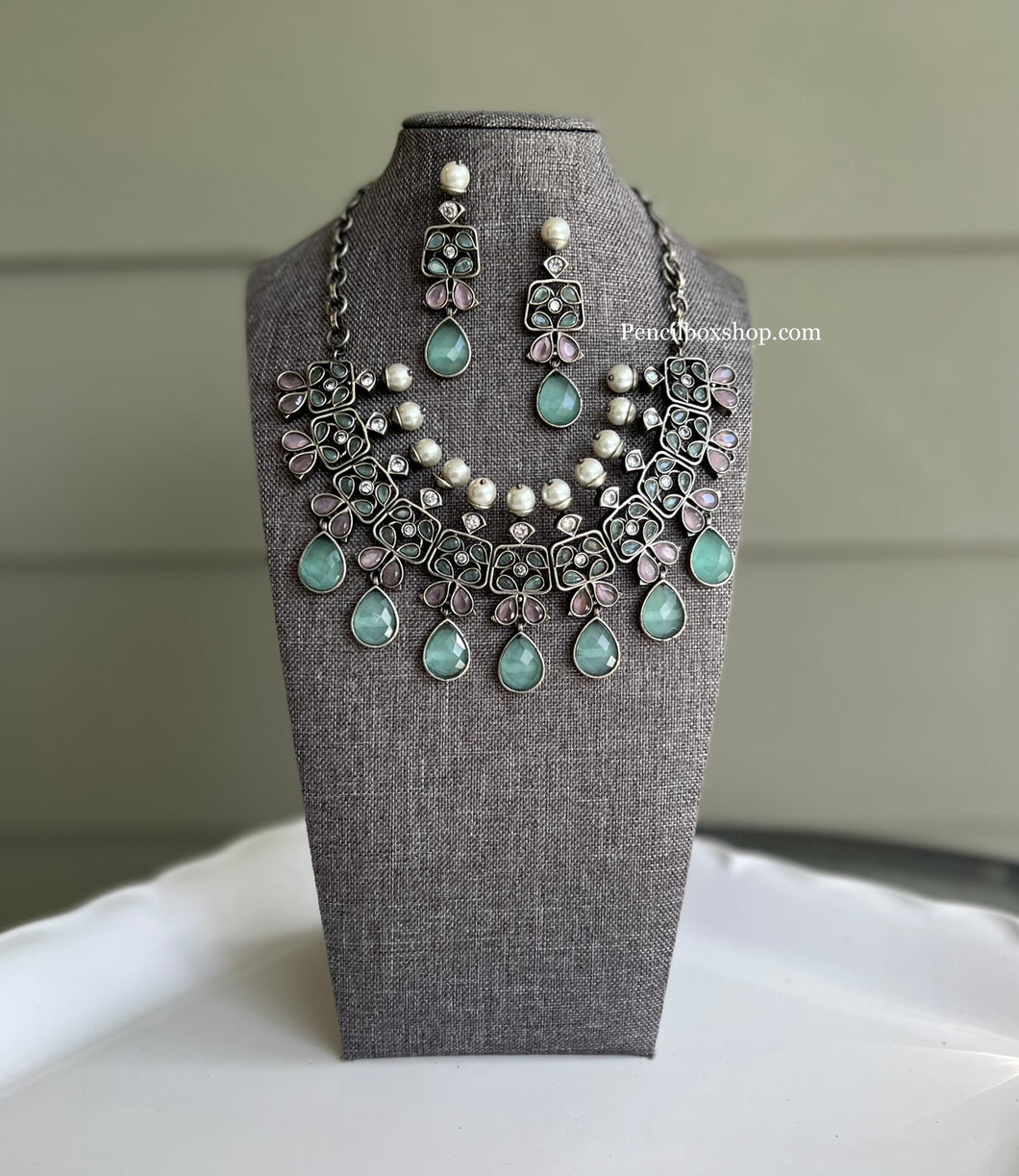 German Silver alia Glass Stone Statement Pearl Designer Necklace set