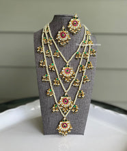 Load image into Gallery viewer, Exclusive Three Layered Pachi Kundan Maharani Necklace set
