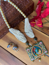 Load image into Gallery viewer, Radha Krishna handpainted Tanjore Beads Kundan Necklace set
