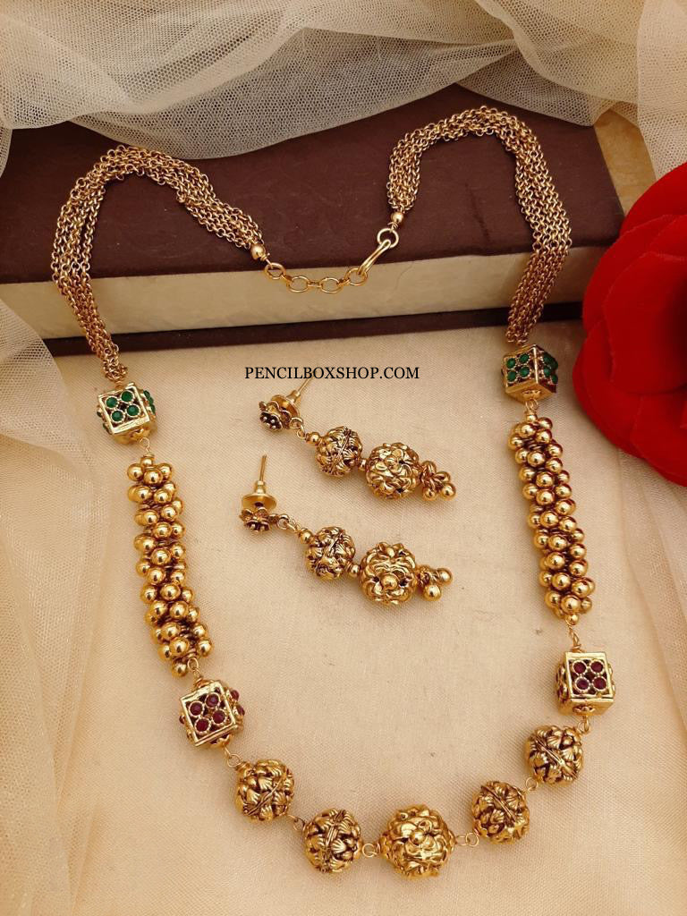 Golden Pearl multicolor Premium Quality stone long mala Necklace set