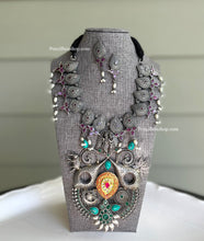 Load image into Gallery viewer, Classy German silver Contemporary Statement Big Fusion Druzy Kundan Contemporary Piece Necklace set
