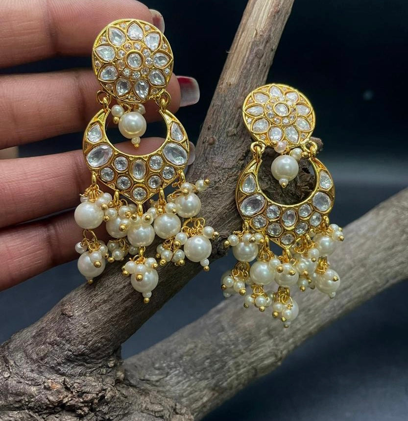 Silver Foiled chaandbali kundan Classy Bali Earrings