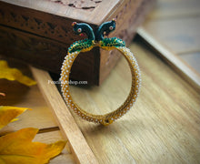 Load image into Gallery viewer, White Pearl Peacock Jadau Kundan Rajasthani Openable Single Bangle
