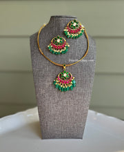 Load image into Gallery viewer, Real Jadau Kundan Kemp Stone Flower Foiled Hasli Necklace set
