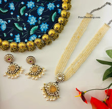 Load image into Gallery viewer, Tayani Peach Victorian finish Kundan Long Necklace set
