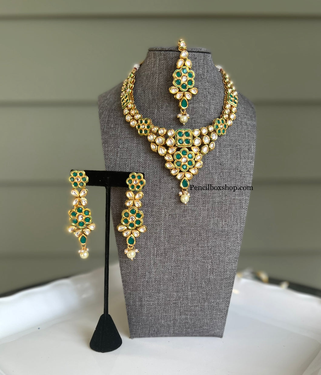 Kundan Green Heavy Statement Designer Piece Necklace set with maangtikka