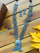 Load image into Gallery viewer, German silver Stylish Long necklace set
