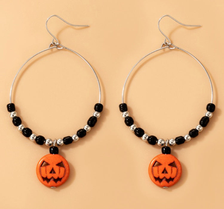 Halloween pumpkin black beads dangling earrings IDW